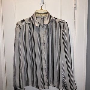 Features by Debenhams , Woman’s Blouse black and white and grey